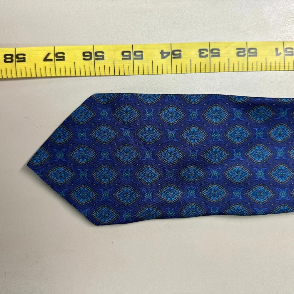 Burberrys of London Silk Tie Navy Blue Medallion Geometric Hand Sewn Vintage